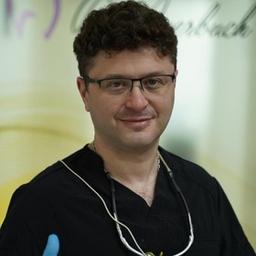 ד"ר אלכסנדר אברבוך